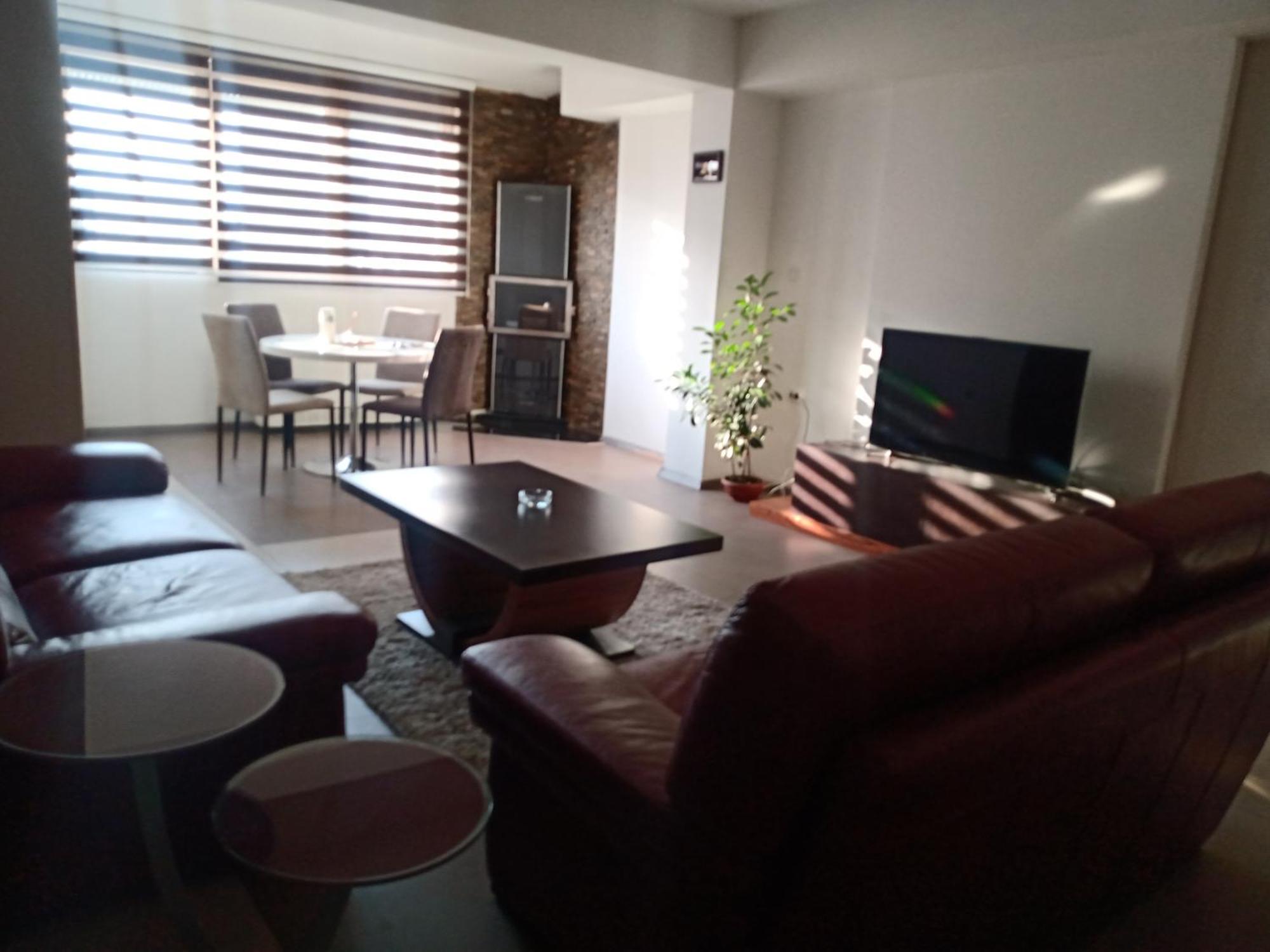 Central Lux Apartment Skopje Exteriör bild